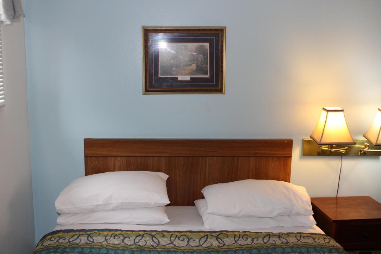 River Road Motel Wisconsin Dells Dış mekan fotoğraf